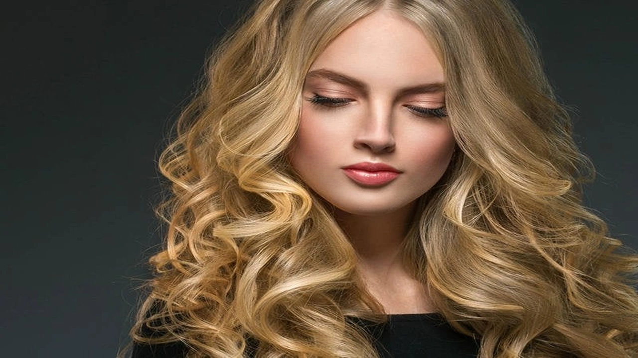 صورة صبغات شعر طبيعية أشقر