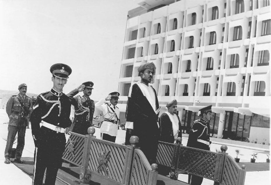 صور السلطان قابوس