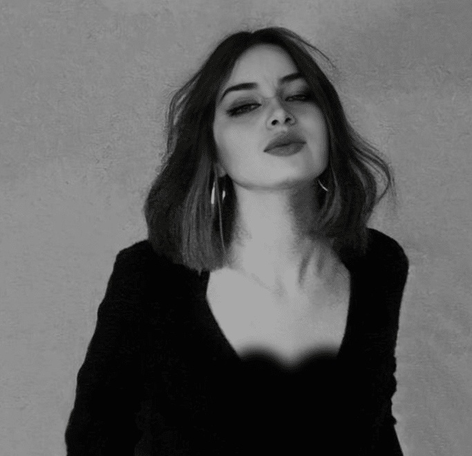 صور بنات انستا ابيض واسود
