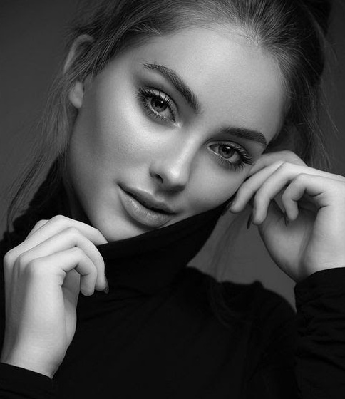 صور بنات انستا ابيض واسود