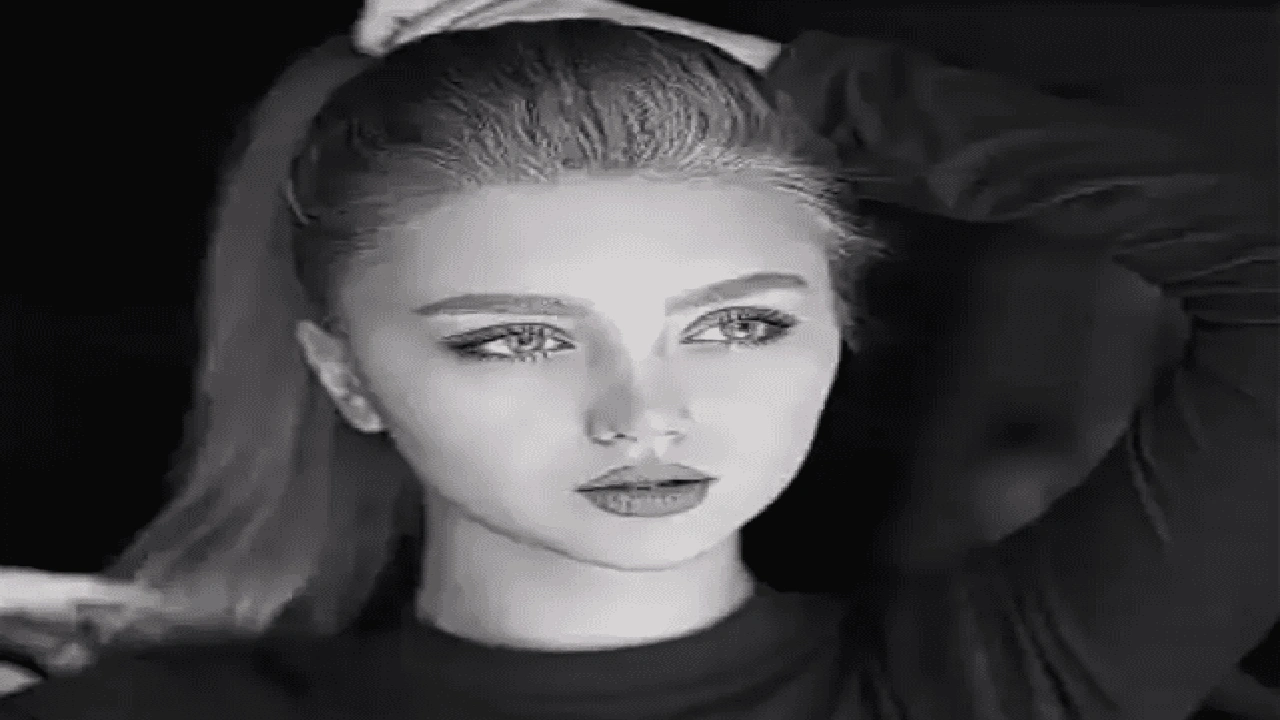 صورة صور بنات انستا ابيض واسود