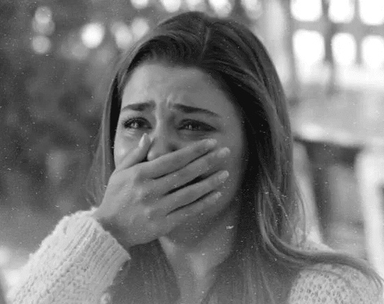 صور بنات حزينه 2024