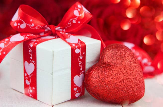 عبارات تكتب على الهدايا للحبيب