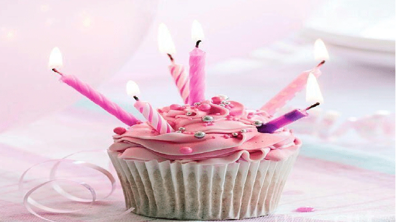 صورة عبارات تهنئة عيد ميلاد صديقتي