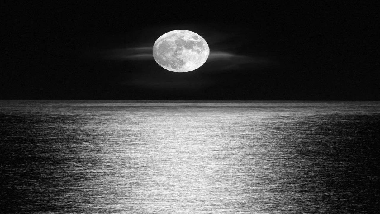 صورة عبارات عن القمر