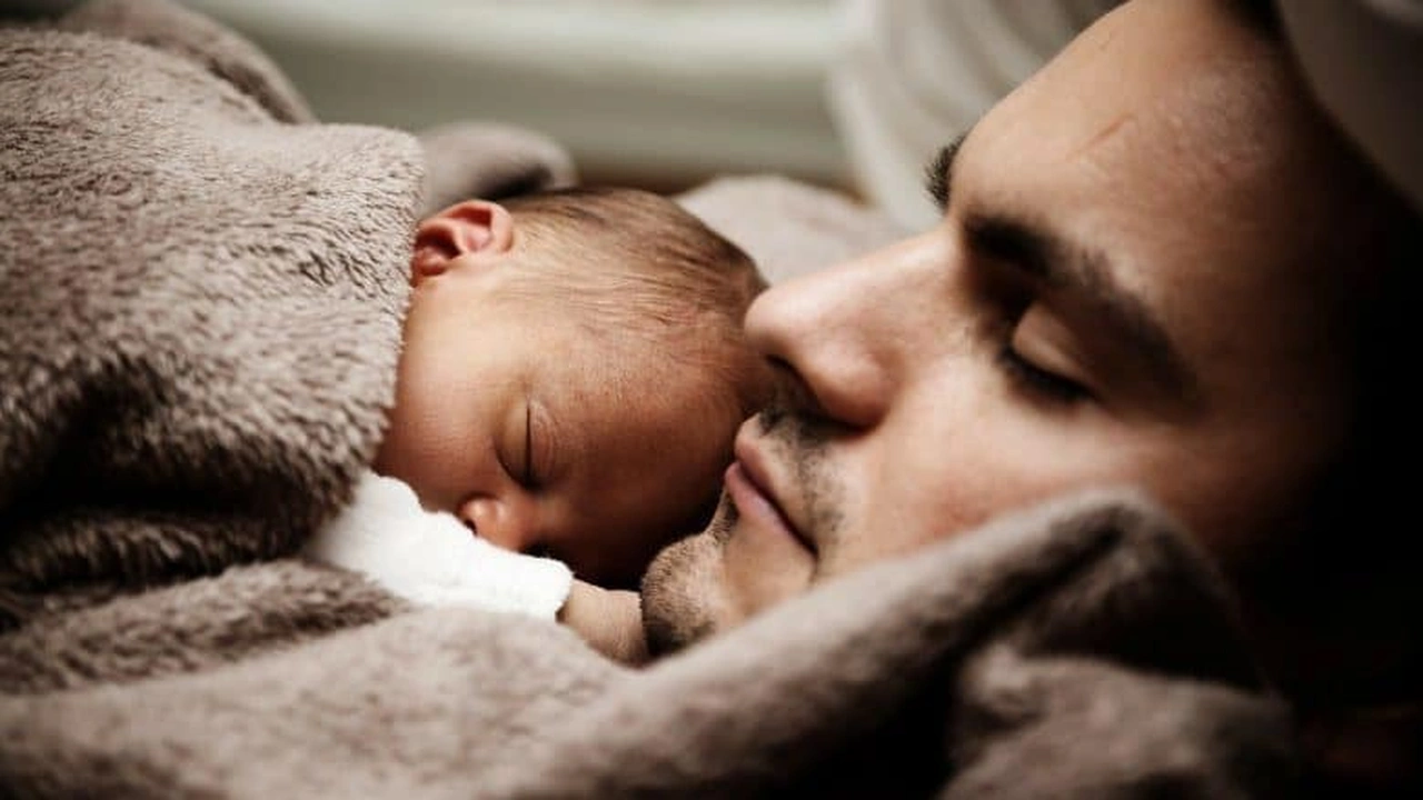 صورة عبارات عن بنتي وزوجي