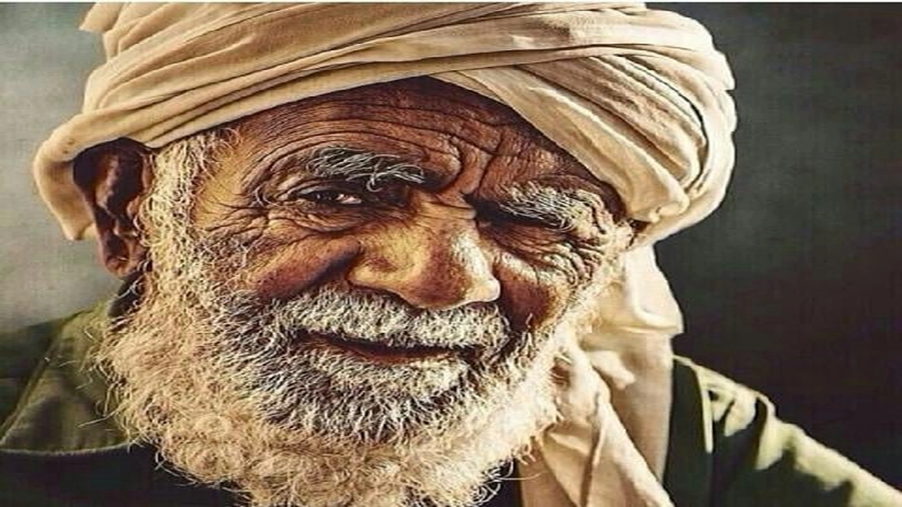 صورة عبارات وصف رجل عجوز