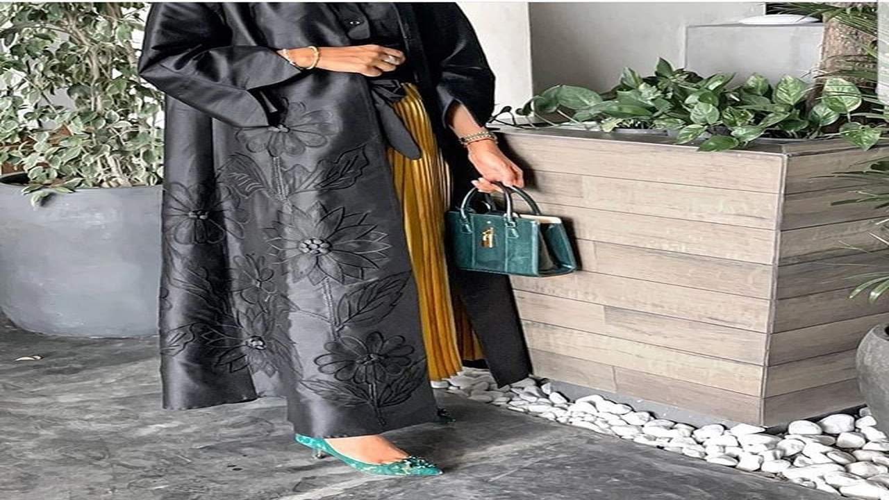 صورة عبايات خليجيه راقيه