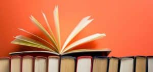 قصة قصيرة عن الكتاب