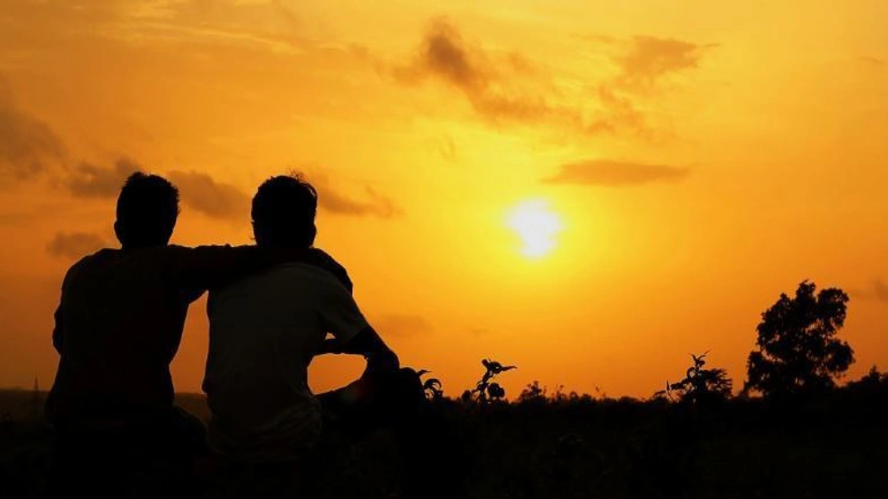 صورة قصص واقعية عن صديقات السوء