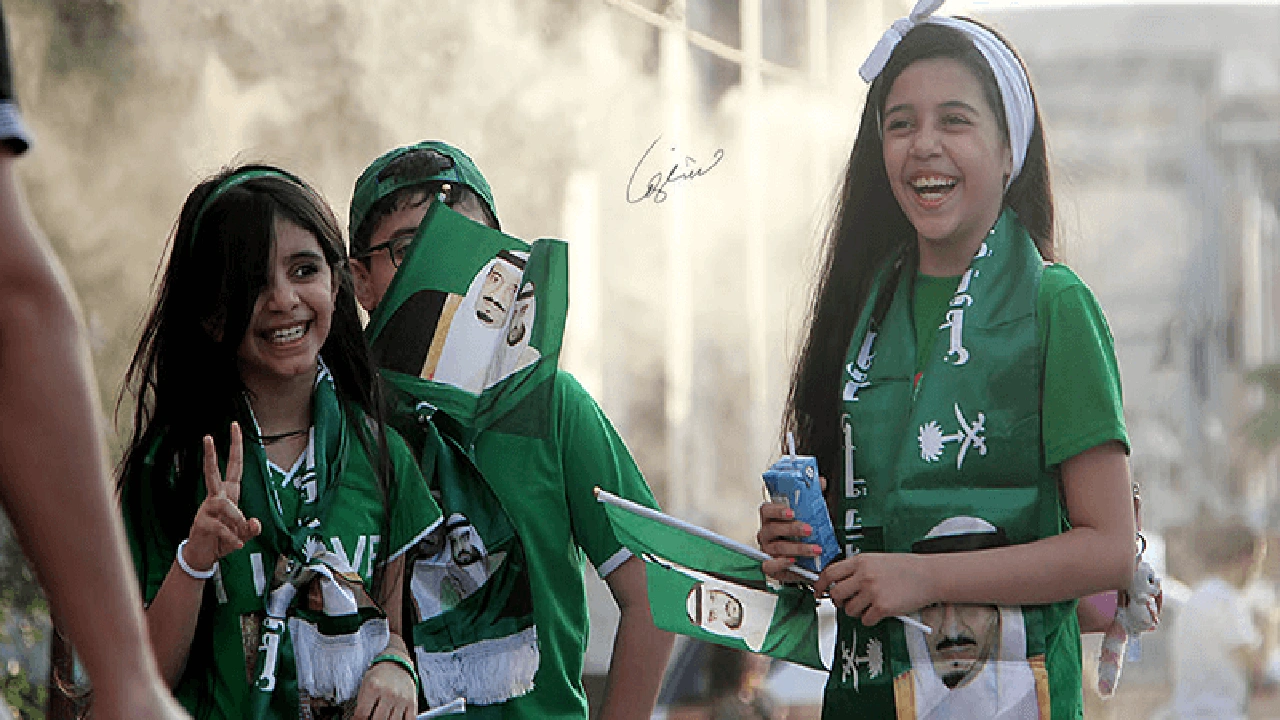 صورة قصيدة عن اليوم الوطني السعودي للاطفال