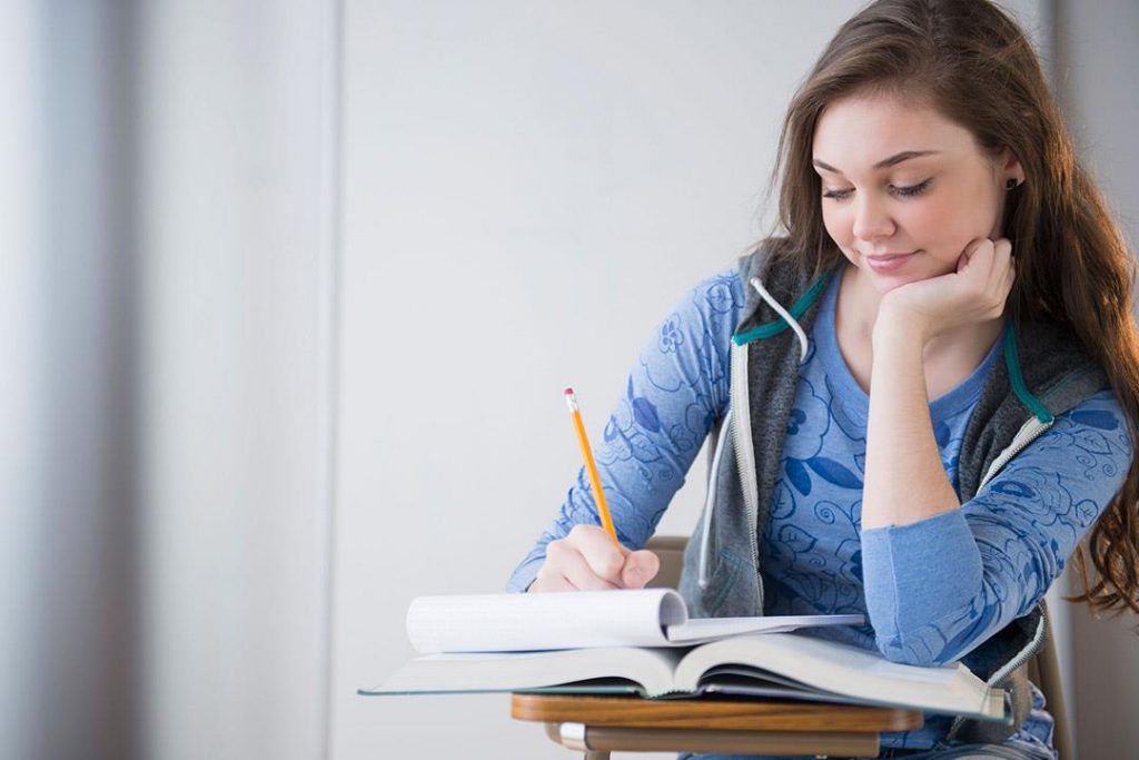 كيف اذاكر بتركيز