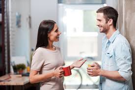 كيف اعرف أنه يحبني من كلامه في الفيس بوك