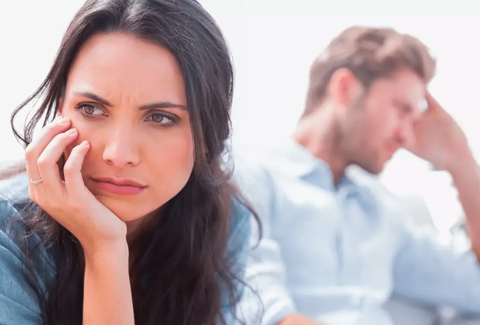 كيف تكتشف المرأة خيانة الزوج