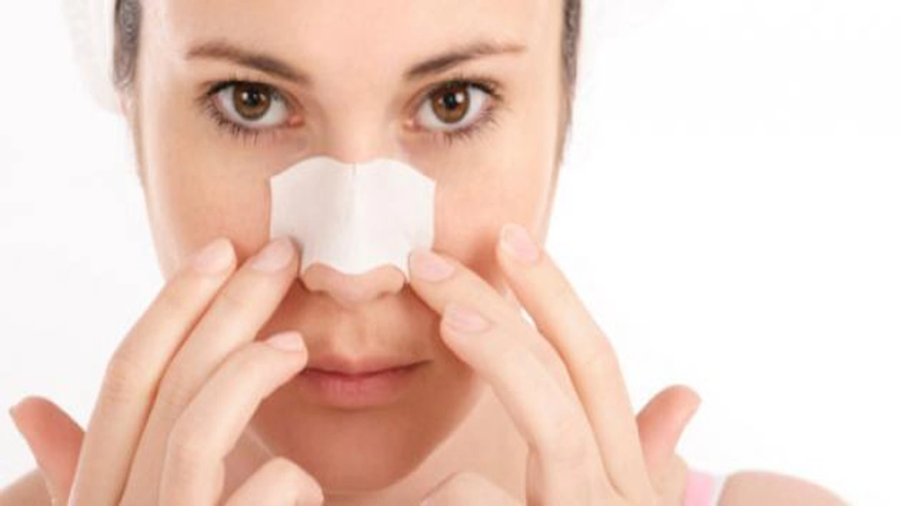 صورة كيفية ازالة الرؤوس السوداء طبيعيا