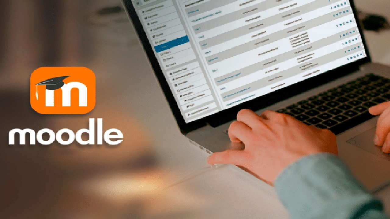 صورة كيفية استخدام moodle