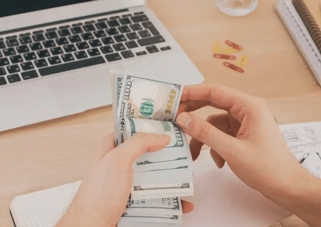 كيفية جني المال من الانترنت