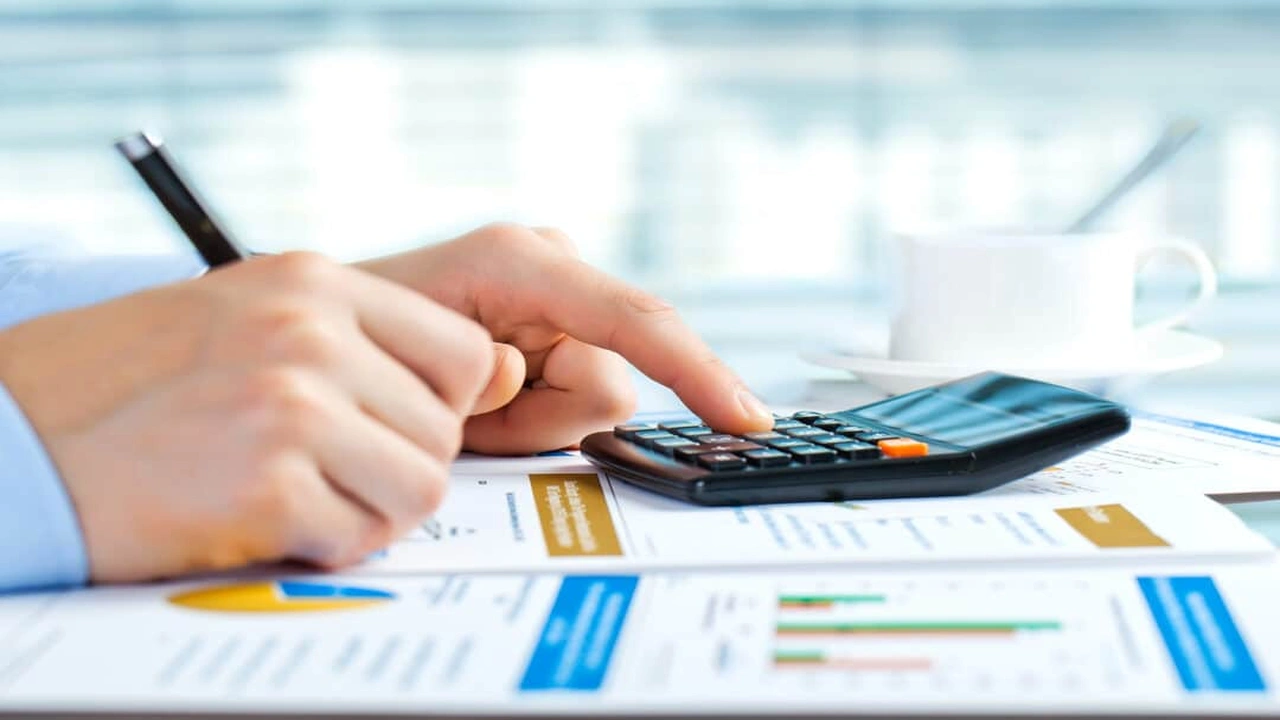 صورة ما هي البرامج المستخدمة في الشركات؟