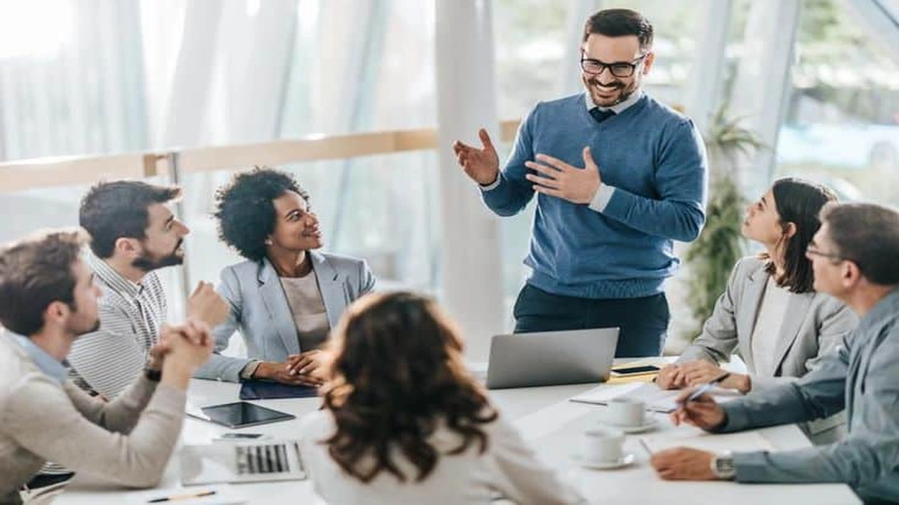 صورة ماذا اكتب في تقييم المدير؟