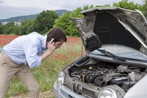 ماذا يعني وجود صوت طقطقة في السيارة