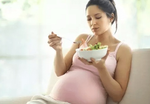 متى تظهر تشوهات الجنين