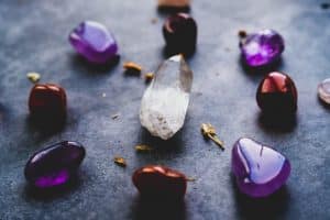 محلات بيع الاحجار الكريمة في الرياض
