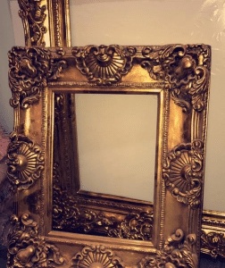 محلات بيع براويز الصور في الاحساء