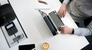 مطويات عن حب العمل