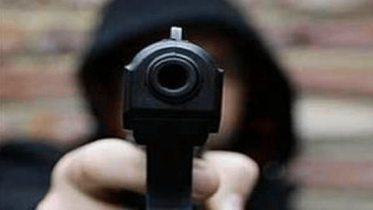 صورة مطويات عن خطورة حمل السلاح