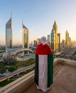 معلومات بالانجليزي عن الامارات