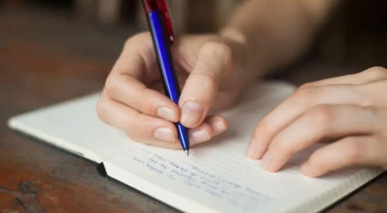 مقدمة بحث جامعي