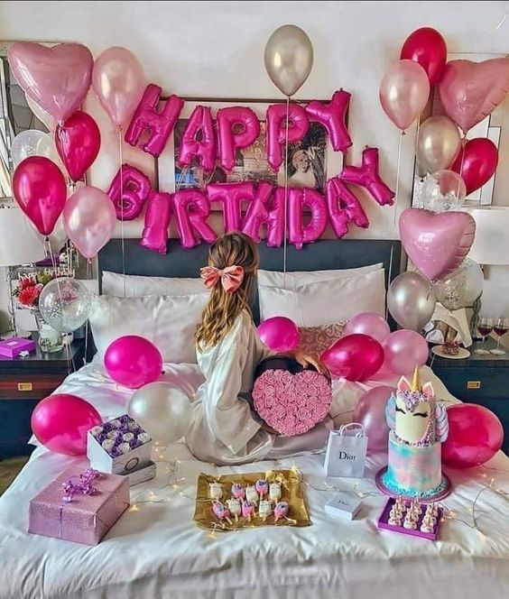 ملصقات عيد ميلاد بنات