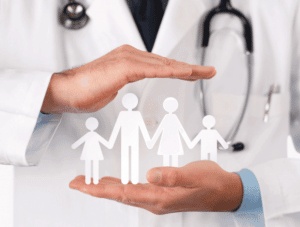 مميزات وعيوب تخصص طب الأسرة