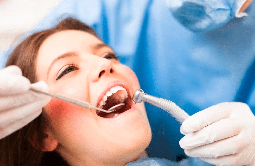 مميزات وعيوب تخصص طب الاسنان