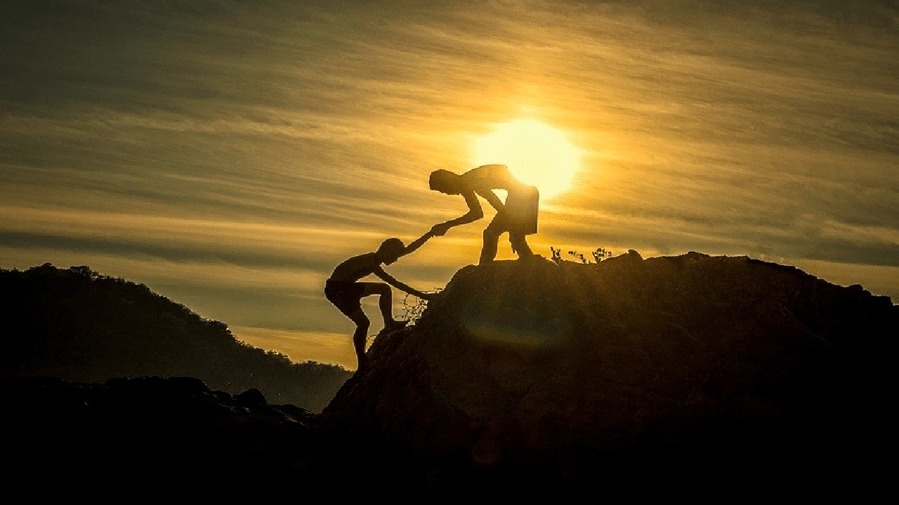 صورة من صاحب مقولة الصديق وقت الضيق