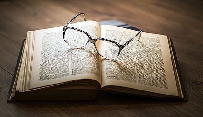 موضوع تعبير بالانجليزي عن كتاب قرأته