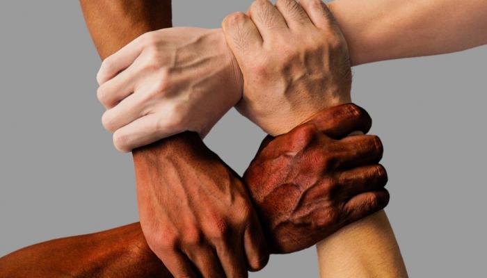 موضوع تعبير عن التسامح وأثره على الفرد والمجتمع