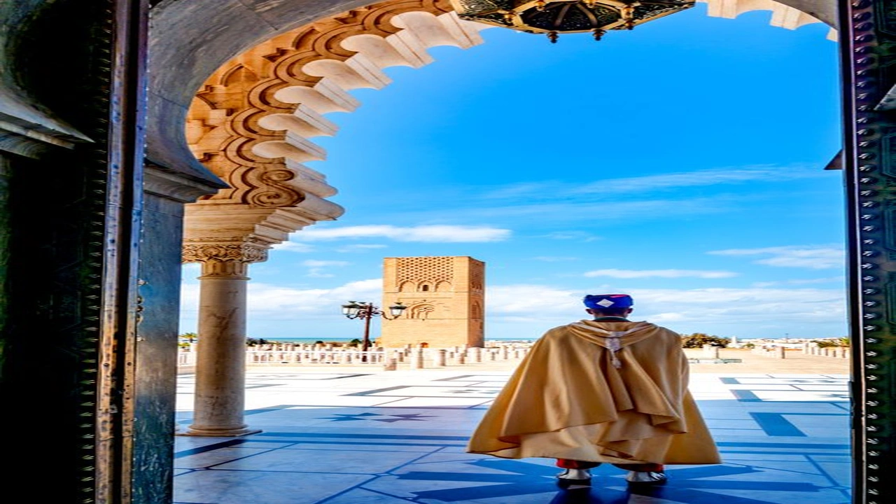صورة موضوع حول المآثر التاريخية بالمغرب مقدمة عرض خاتمة بالفرنسية 