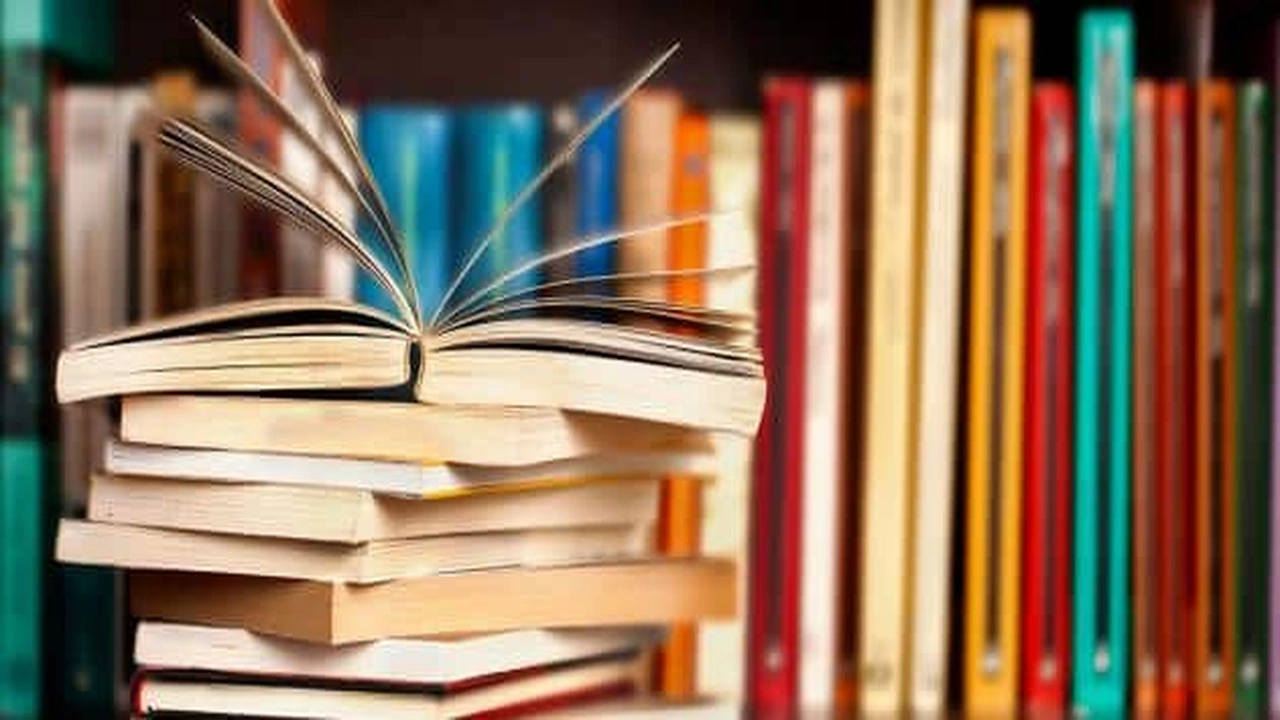 صورة موضوع عن الشعر العربي الحديث