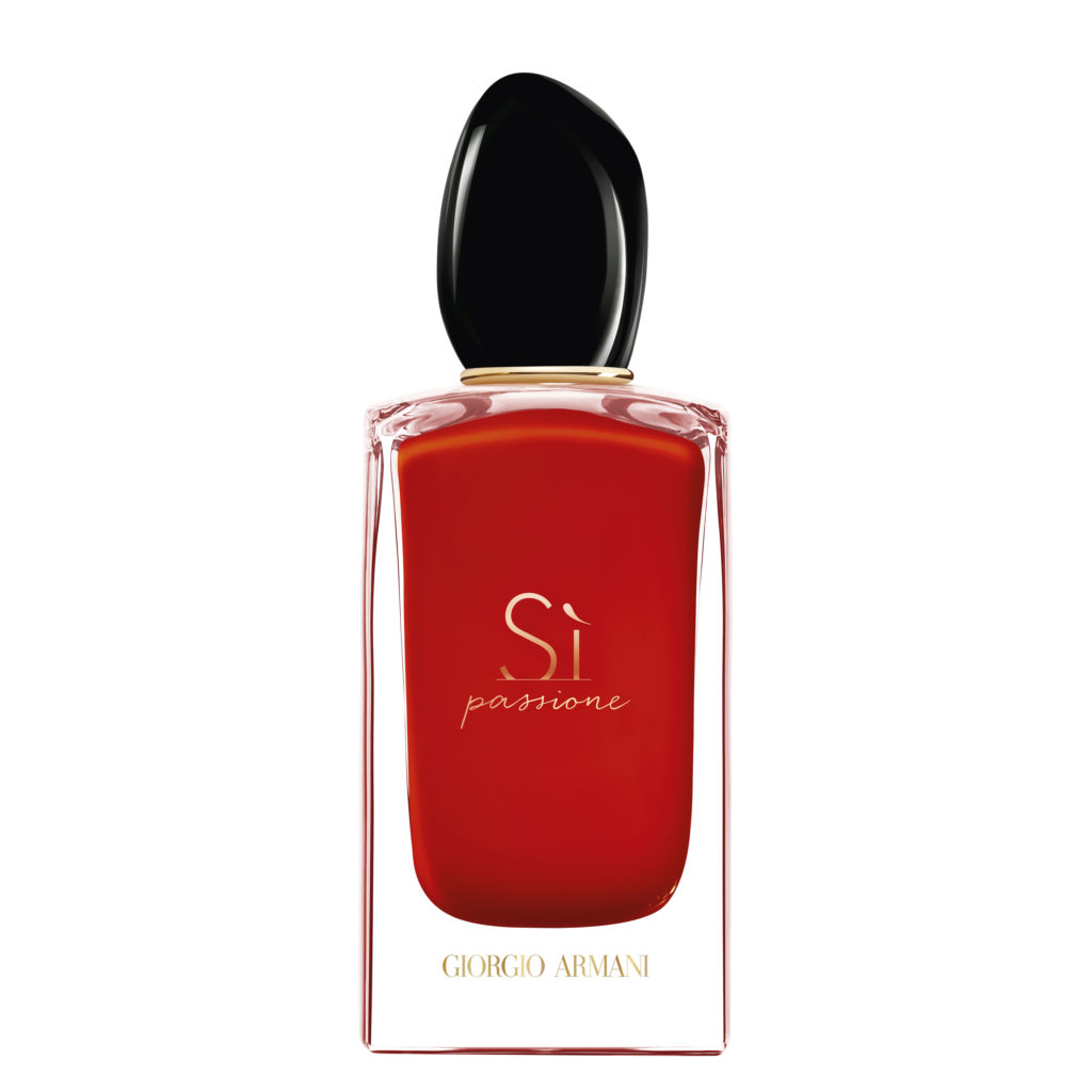 مين جربت عطر si الأحمر