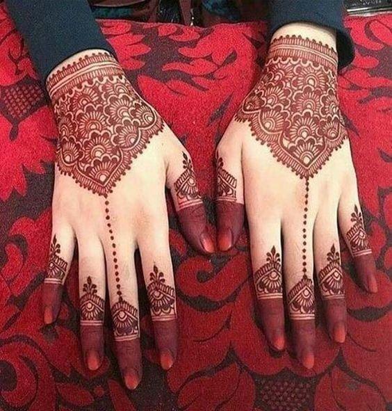 نقش حناء خليجي