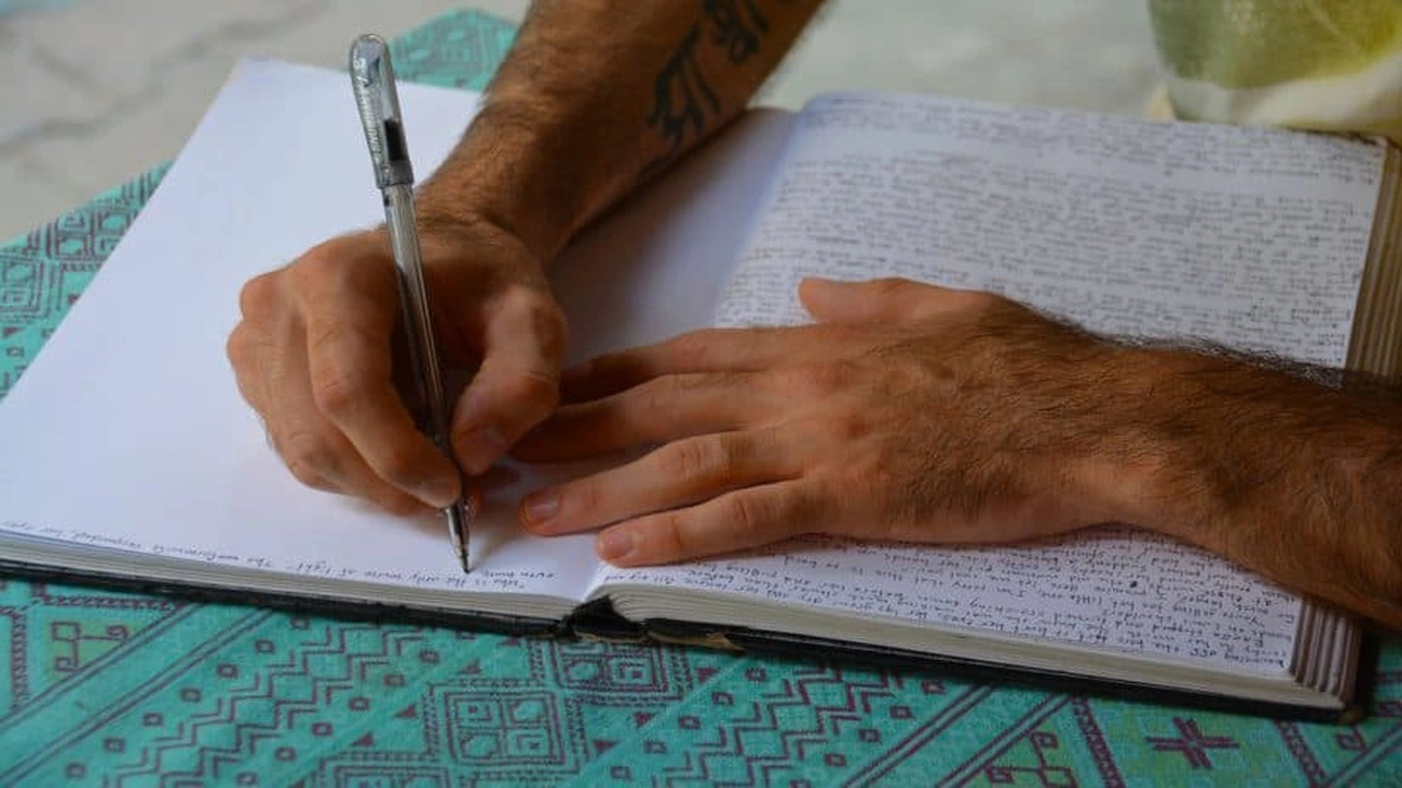 صورة نماذج تقارير