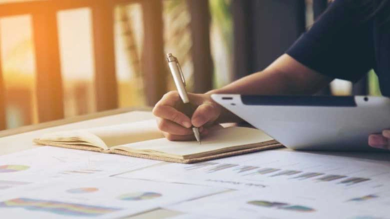 صورة نموذج خطاب توصية باللغة العربية