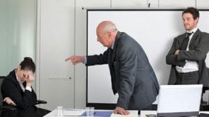 نموذج شكوى ضد شخص في العمل