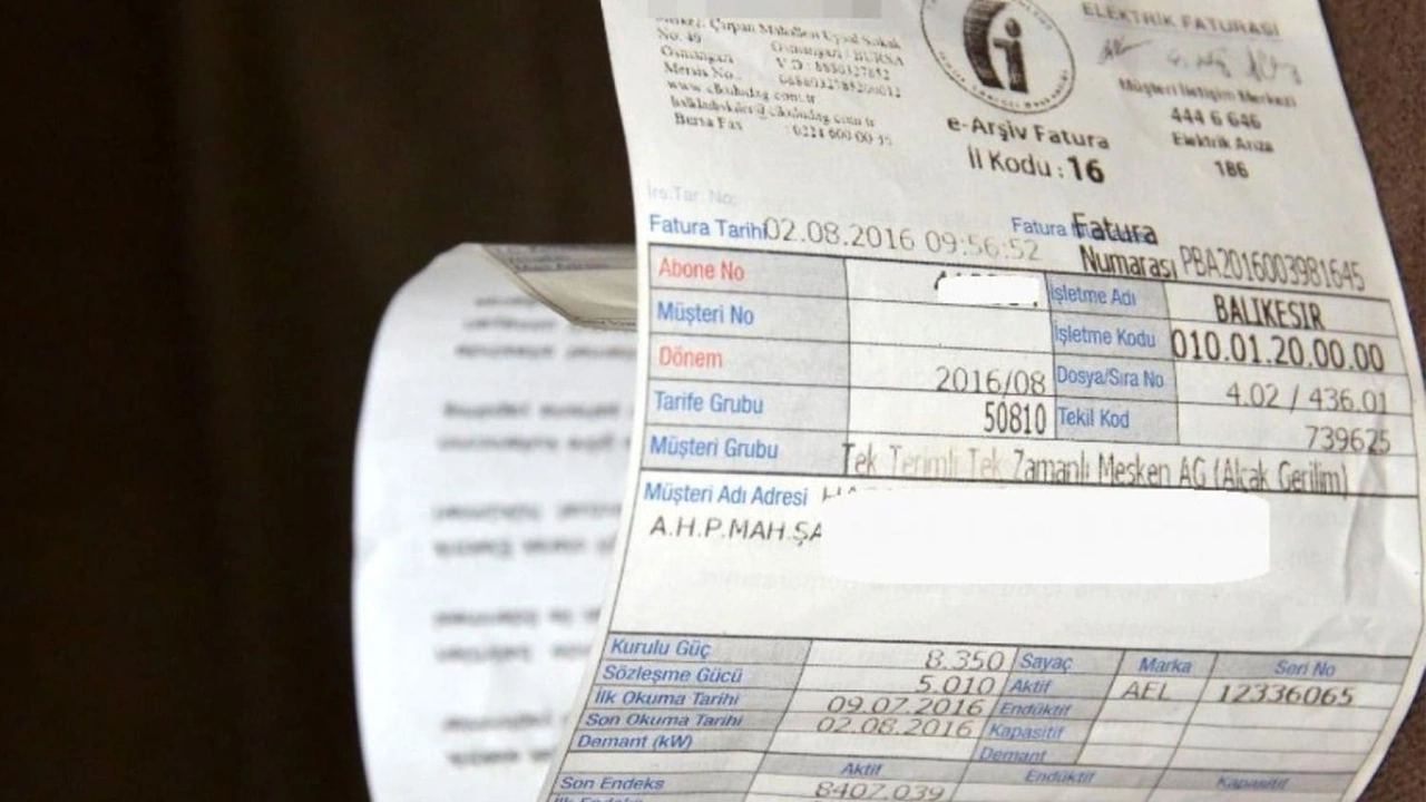 صورة نموذج فاتورة فارغة psd