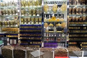 وين احصل العود الأصلي في الرياض